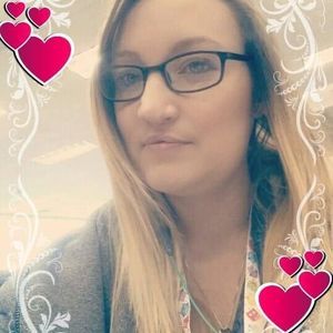 Meet your Posher, Karissa